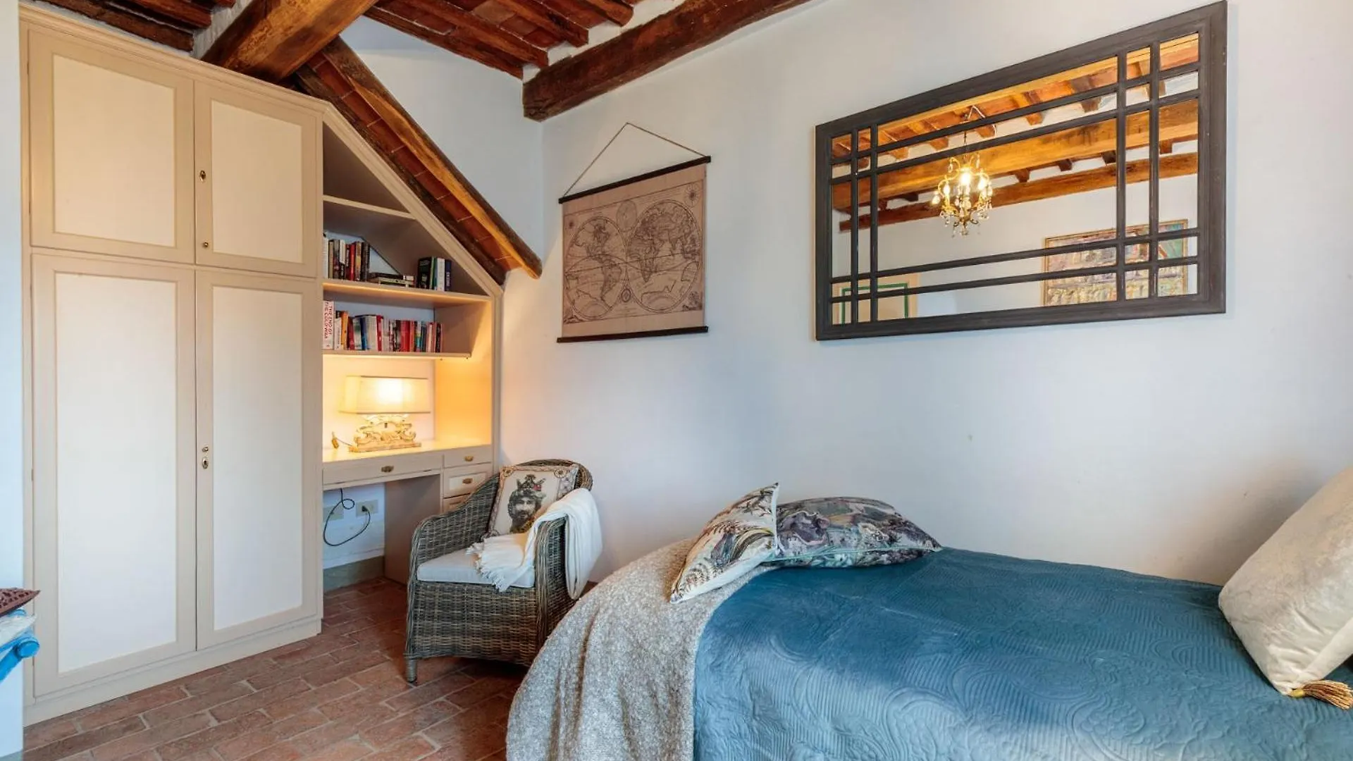 Villa Gufo Lucca 0*,